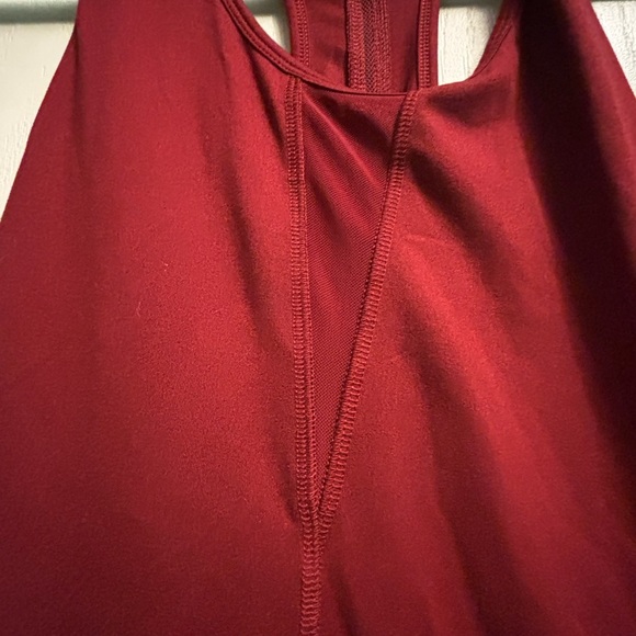 ZYIA Active Burgundy Tank Top | Mesh Detail Workout Sleeveless Shirt - Picture 3 of 6